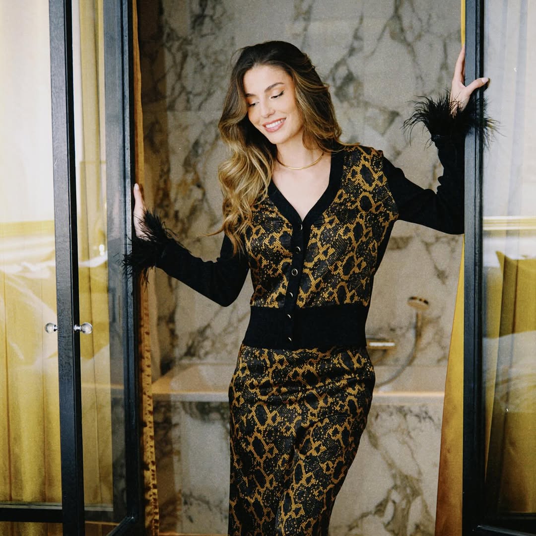 Anne Fontaine fashion product