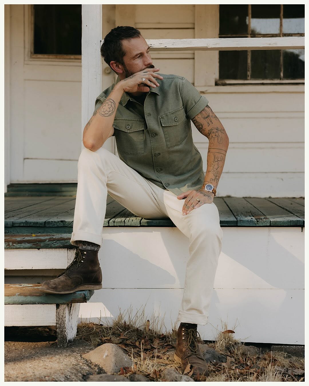 Fashion apparel by Taylor Stitch