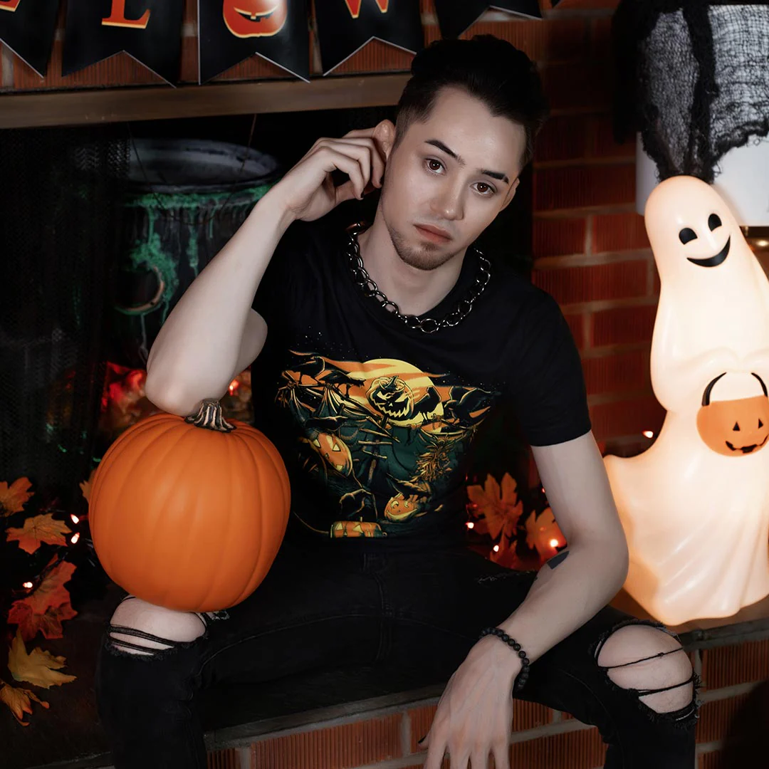 Clothing item from Black Mast