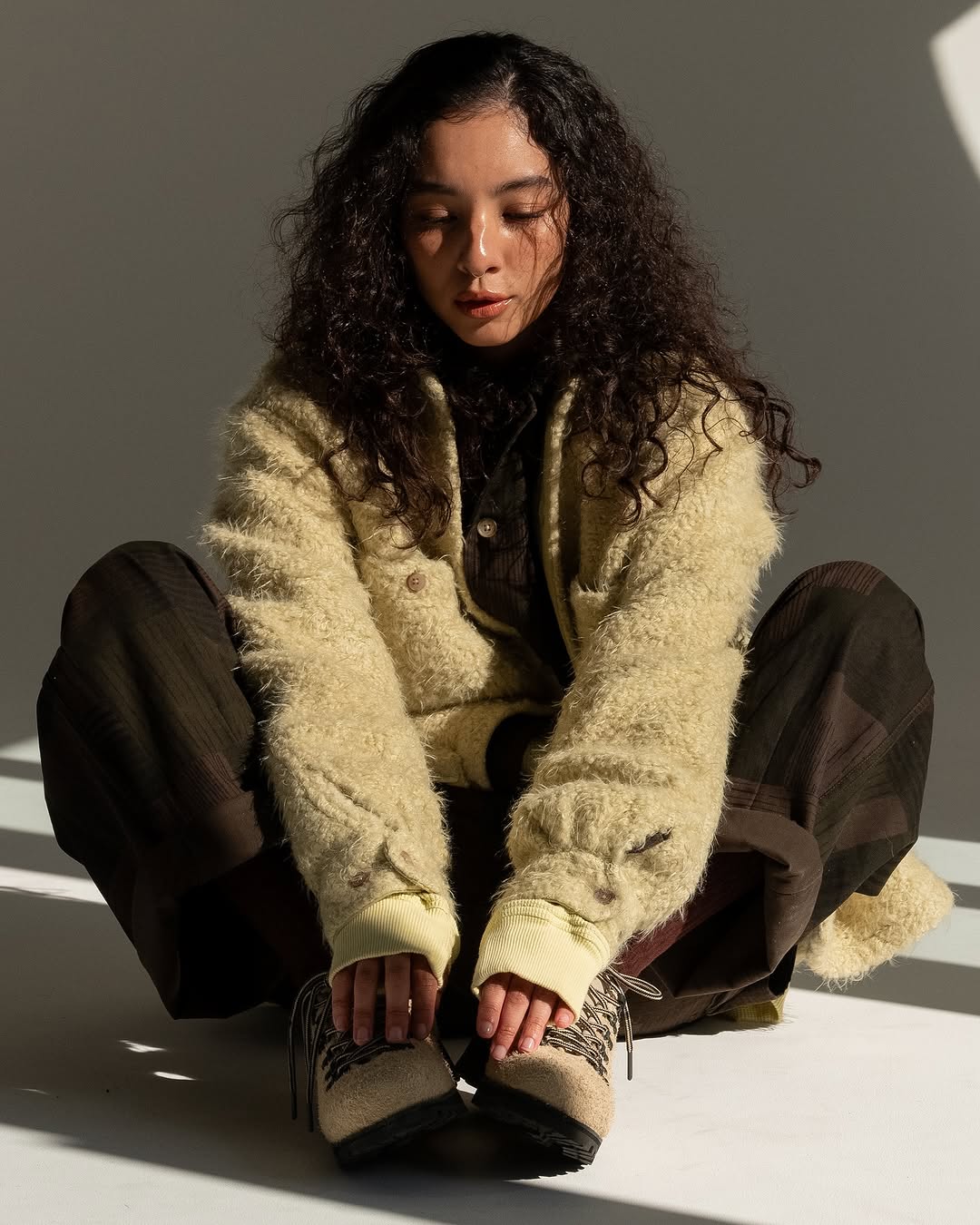 18 East fashion product