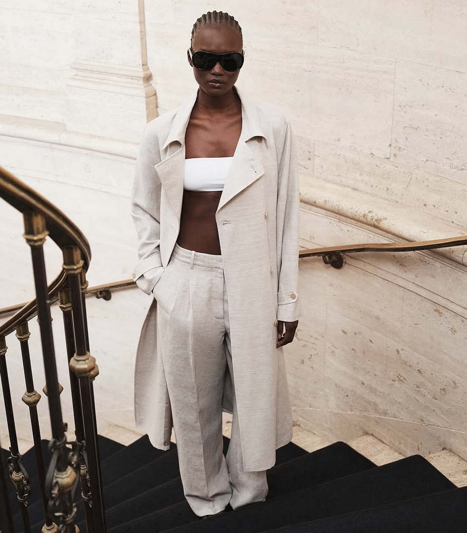 Fashion apparel by Aritzia