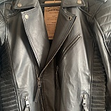 Burnt Charcoal is not really the color you see on their website. •Wrong Color•